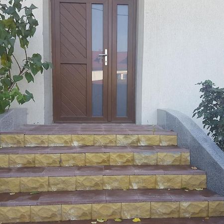 Appartamento Casa Soarelui Roşu Esterno foto