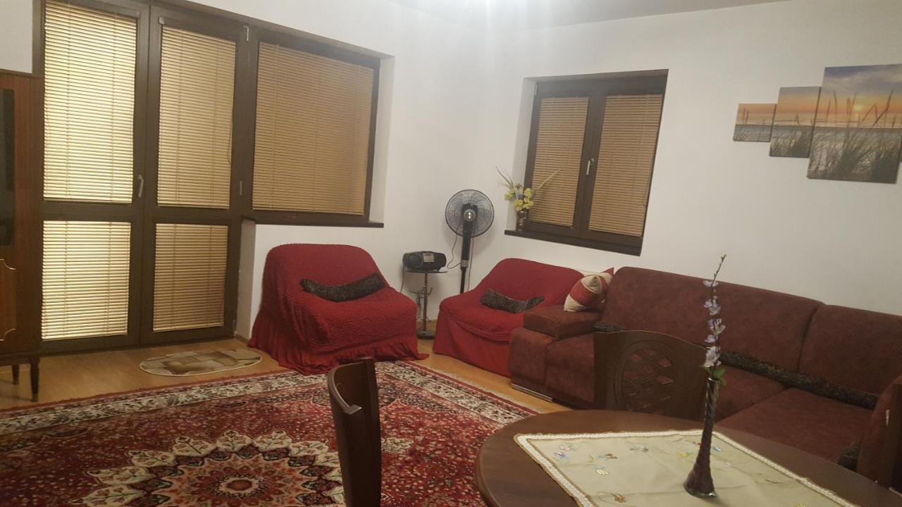 Appartamento Casa Soarelui Roşu Esterno foto