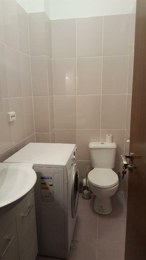 Appartamento Casa Soarelui Roşu Esterno foto
